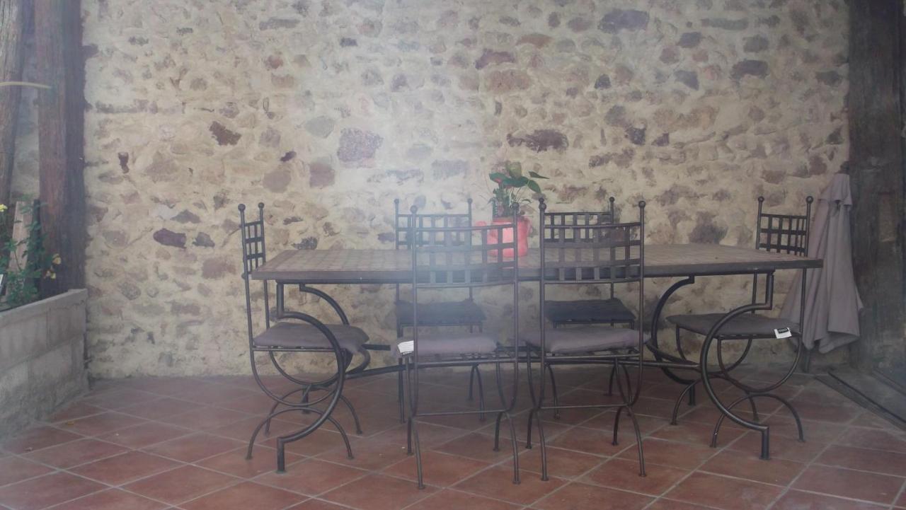 Bed and Breakfast La Grange d'Antan Cruzy Exterior foto